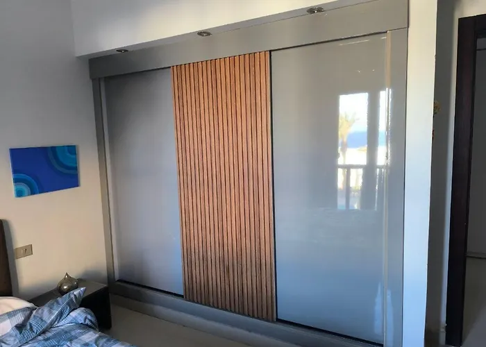 Apartman A Dream With A Sea View In Azzurra Gurdaka